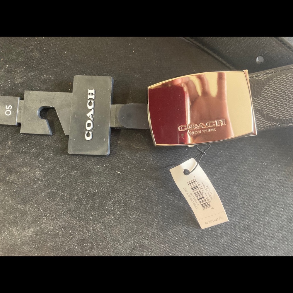 Coach dress plaque reversible belt